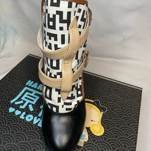 Harajuku lover boot heels